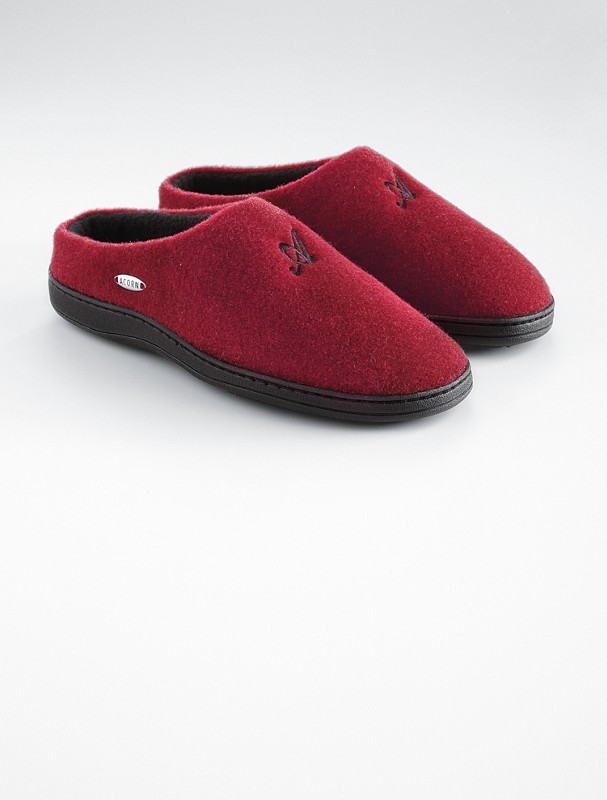 women's Acorn spa slippers