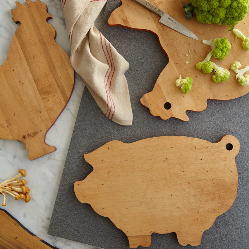 animal wood cutting board