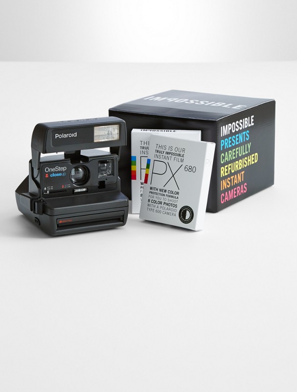polaroid onestep closeup camera kit by impossible