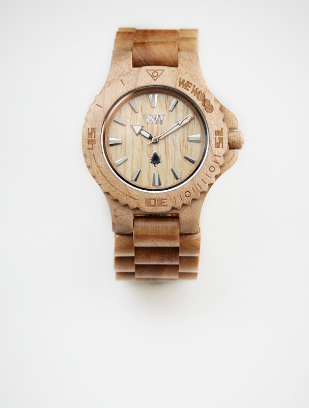 beige natural wooden watch 