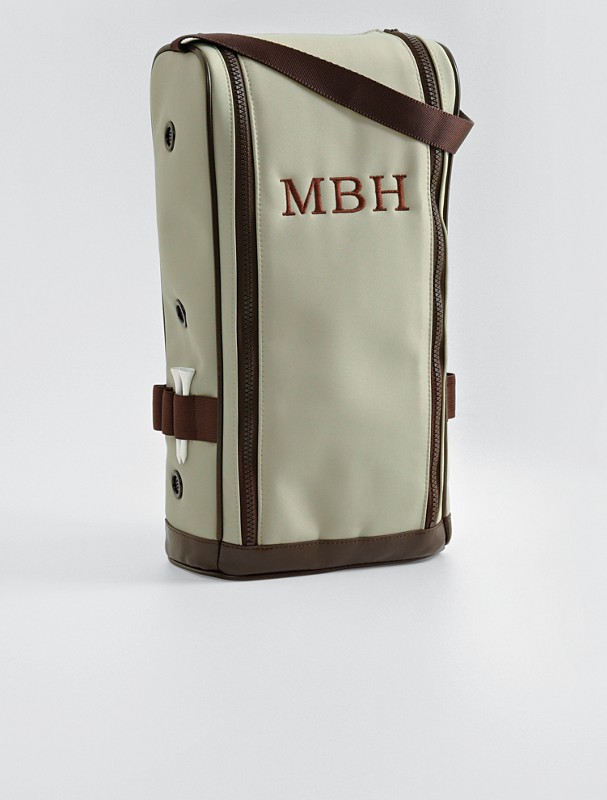 golfer's shoe carrier