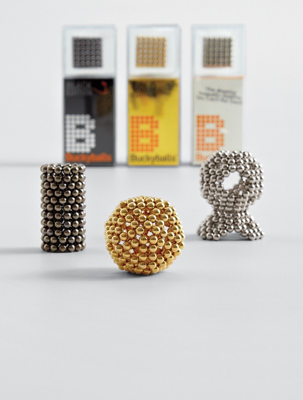 buckyballs magnetic desk toy®