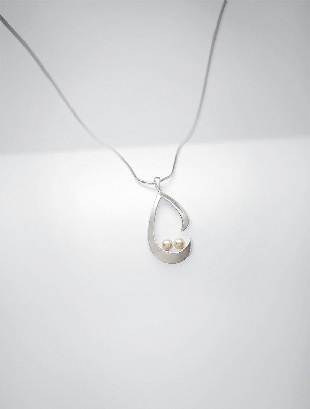 loving arms necklace