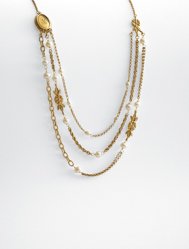 layered pearl collage necklace 
