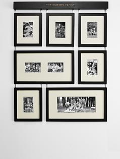 hanging gallery frame set