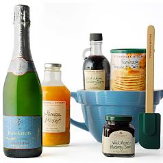 Breakfast & Bubbles Gift Set