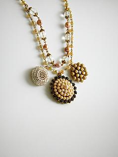 vintage pearl statement necklace